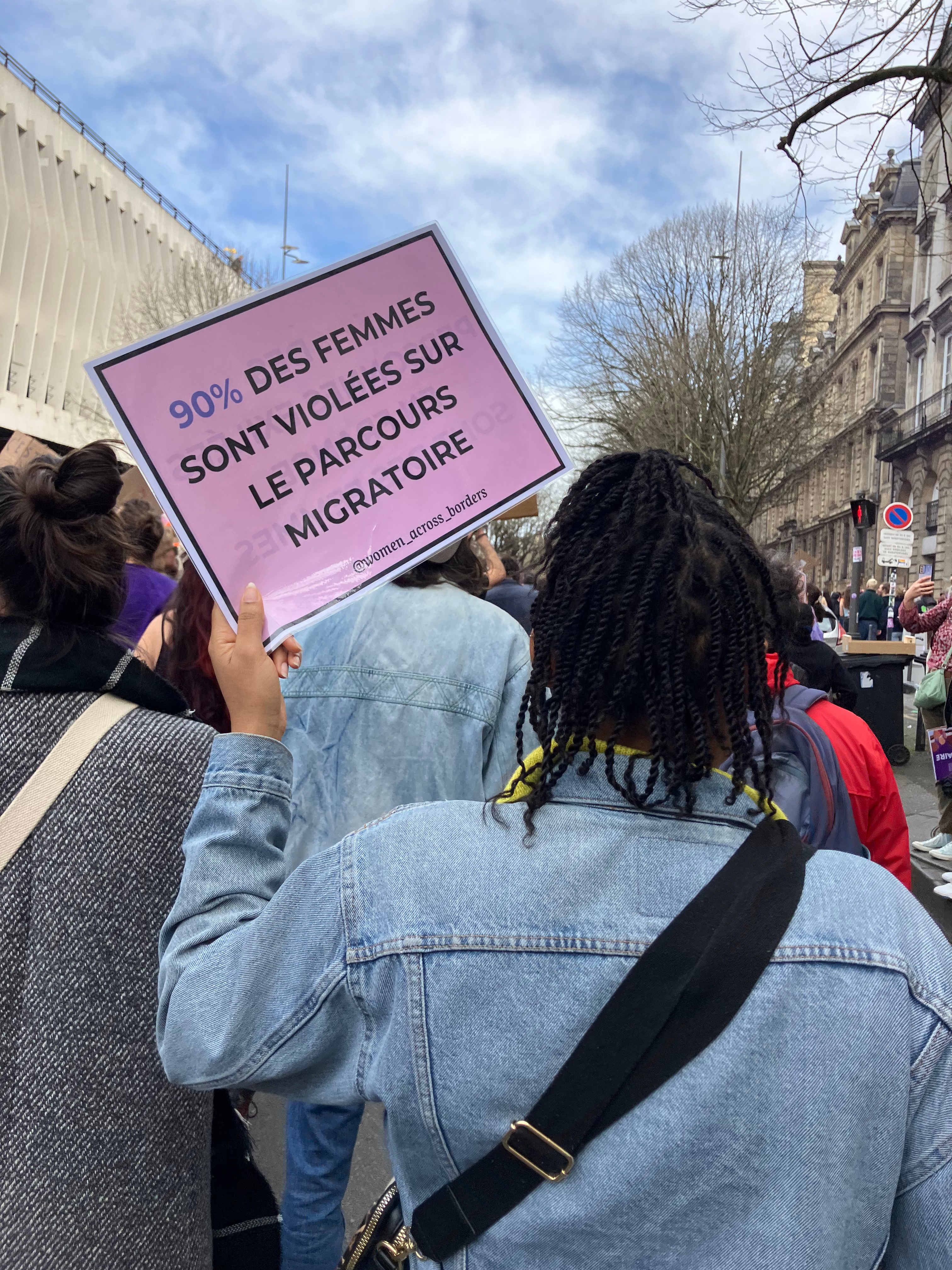 Manifestation du 8 mars pour les droits des femmes - Marche solidaire dans Bordeaux