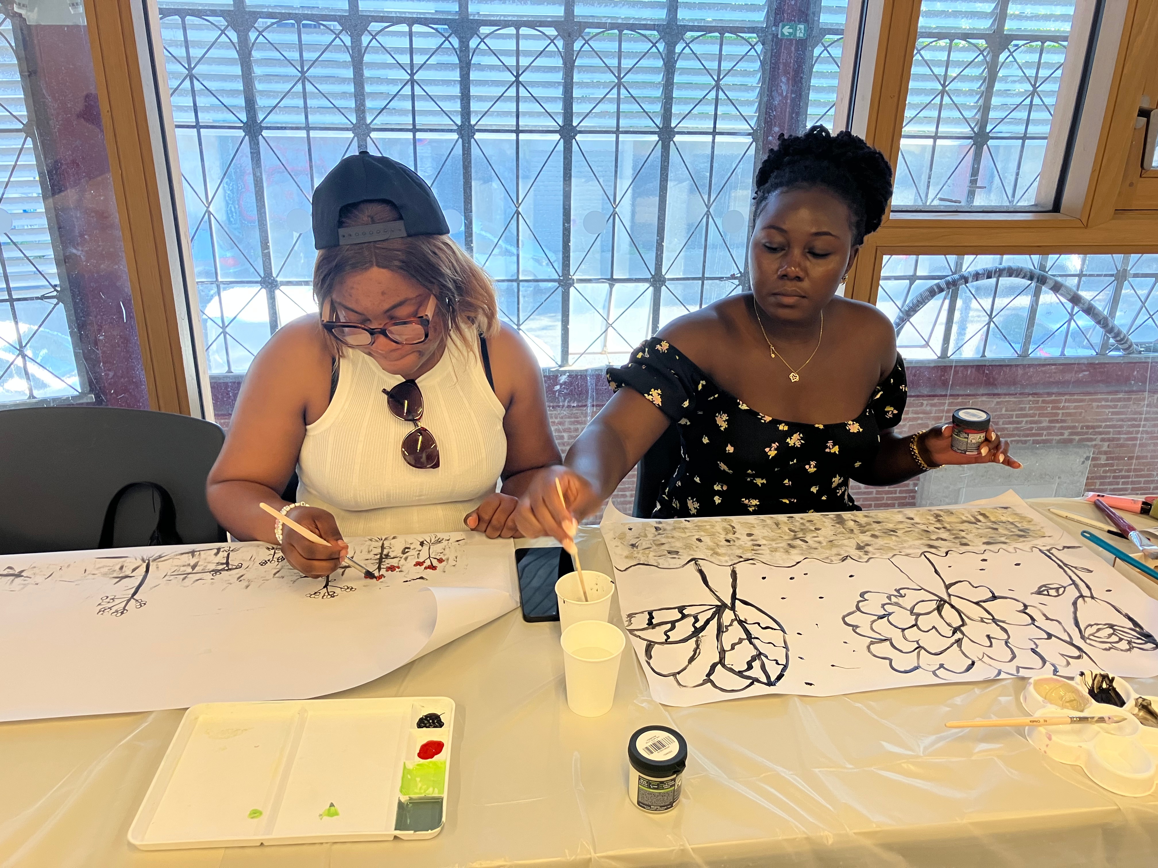 Atelier d'art entre femmes